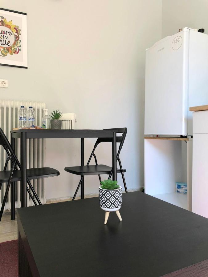 Lysandros Comfortable Apartments In Athens, Near The Metro Extérieur photo