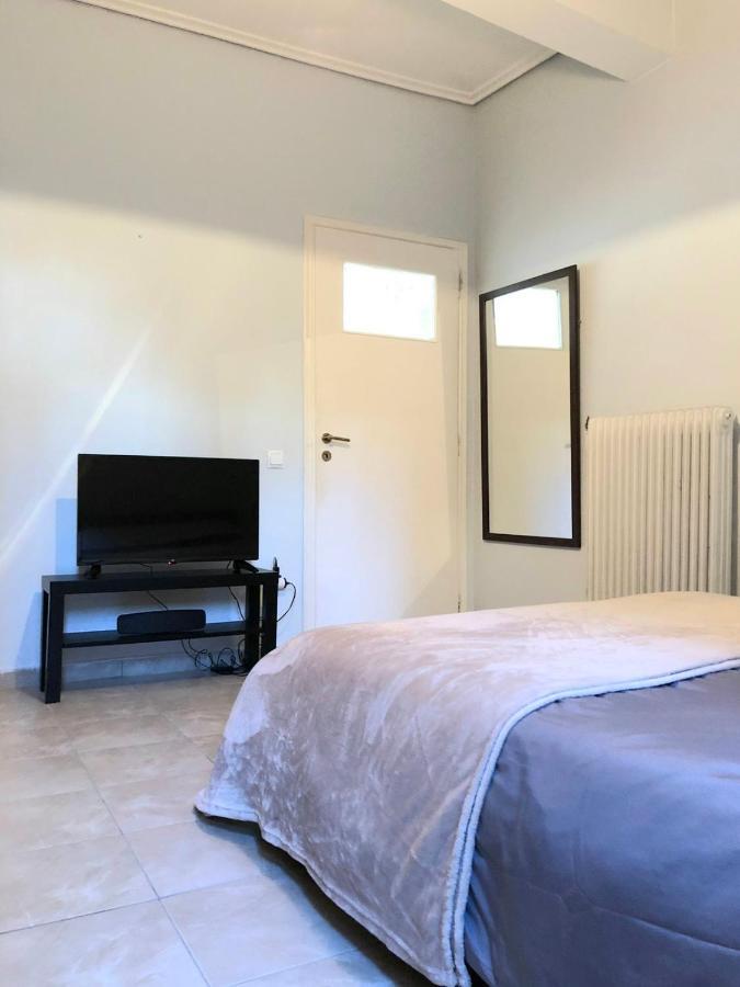 Lysandros Comfortable Apartments In Athens, Near The Metro Extérieur photo
